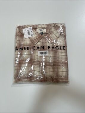 🤎 American Eagle NWT Plaid Button-Up Shirt Size L – Still in Original Bag